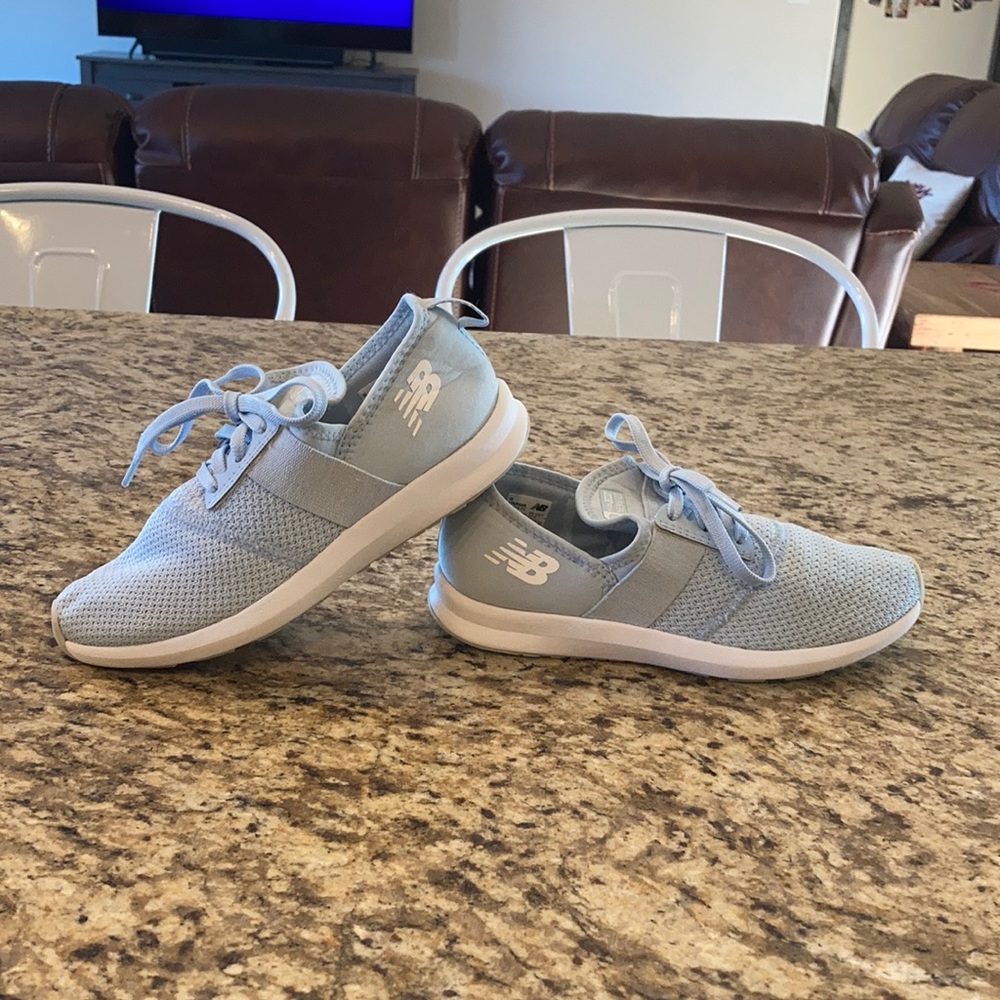 Girls New Balance running shoes Size 2, excellent condition!